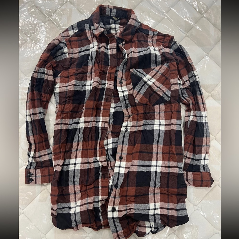 Womens Forever 21 Plaid Button Down Shirt NWOT size Small